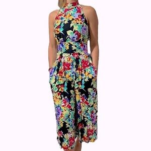 RARE Vintage Romper, Flowy & Flowery, Cut-Out Back, Pockets, Midi length, S/M
